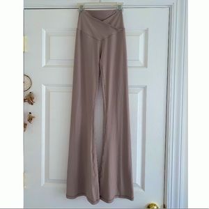 Waist Crossover Flare Legging | Poshmark